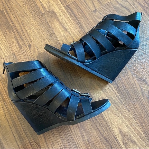 Madden Girl size 7.5 Duff wedge sandal - Picture 4 of 8